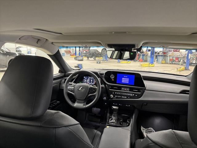 2023 Lexus ES 350 Base