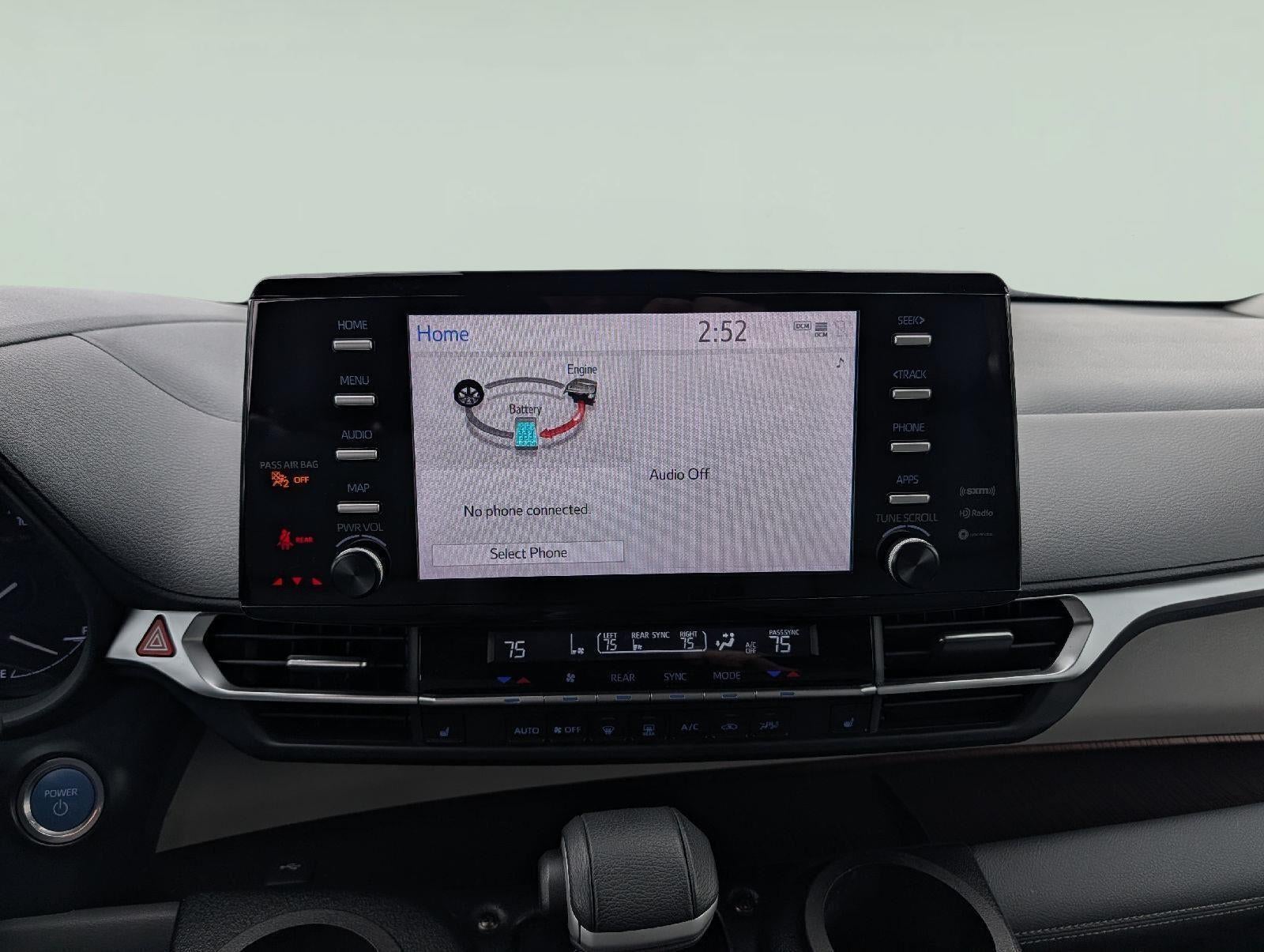 2022 Toyota Sienna XLE 8-Passenger