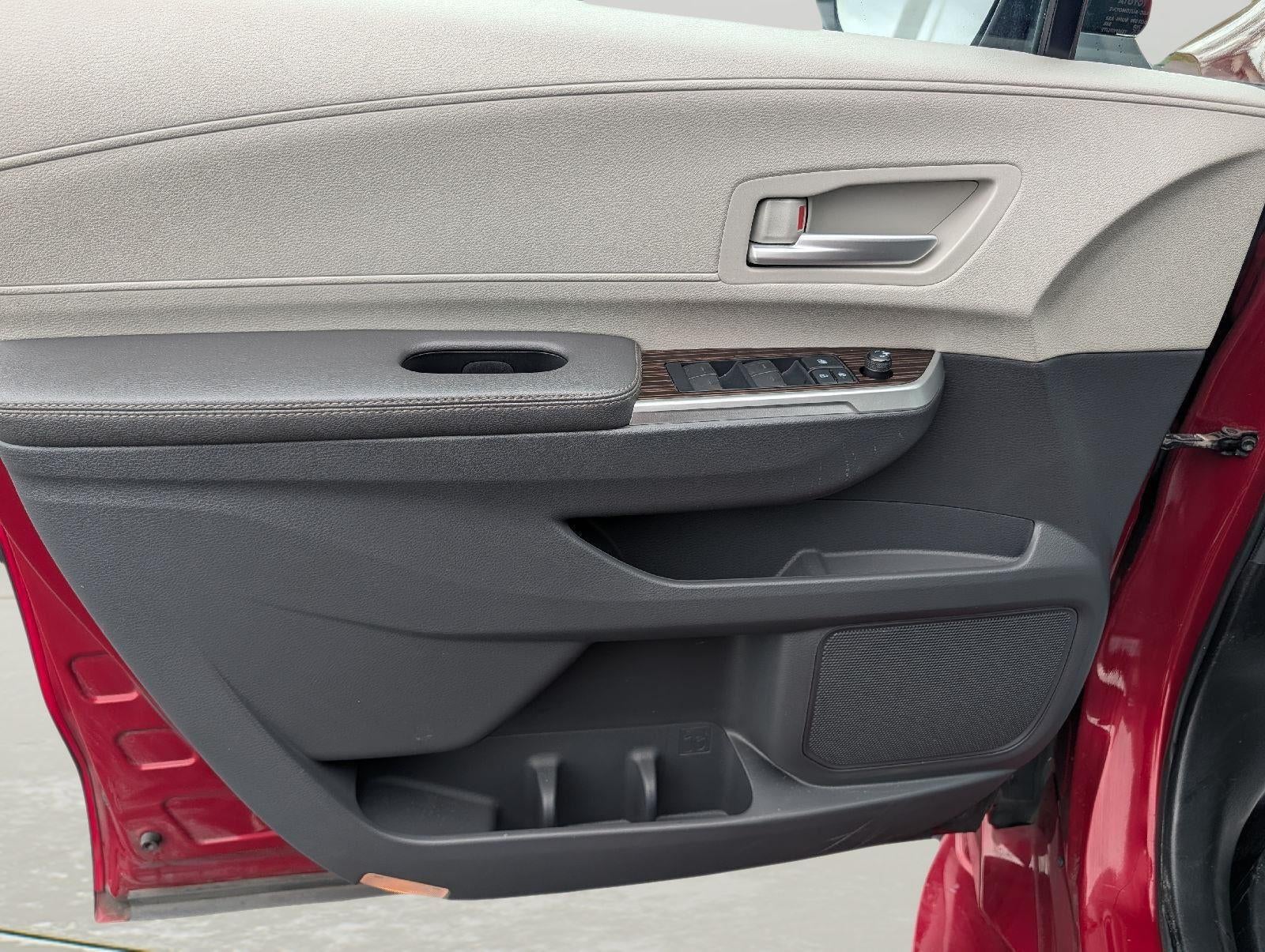 2022 Toyota Sienna XLE 8-Passenger