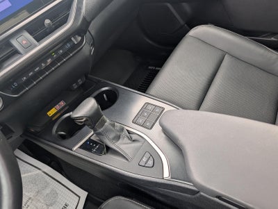 2024 Lexus UX 250h PREMIUM AWD