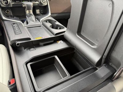 2025 Lexus LX 600 LUXURY