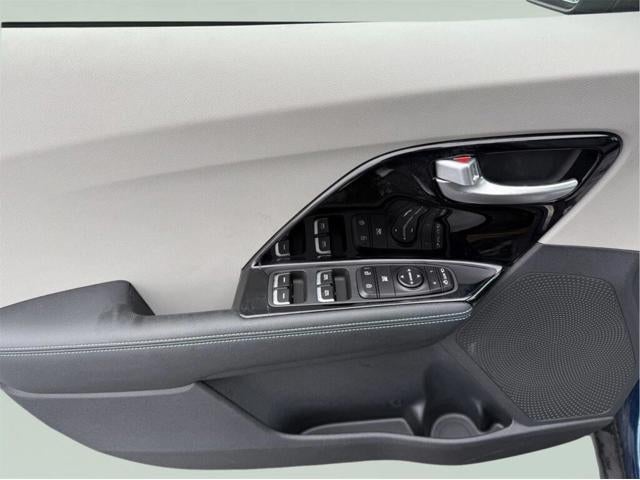 2020 Kia Niro Plug-In Hybrid EX