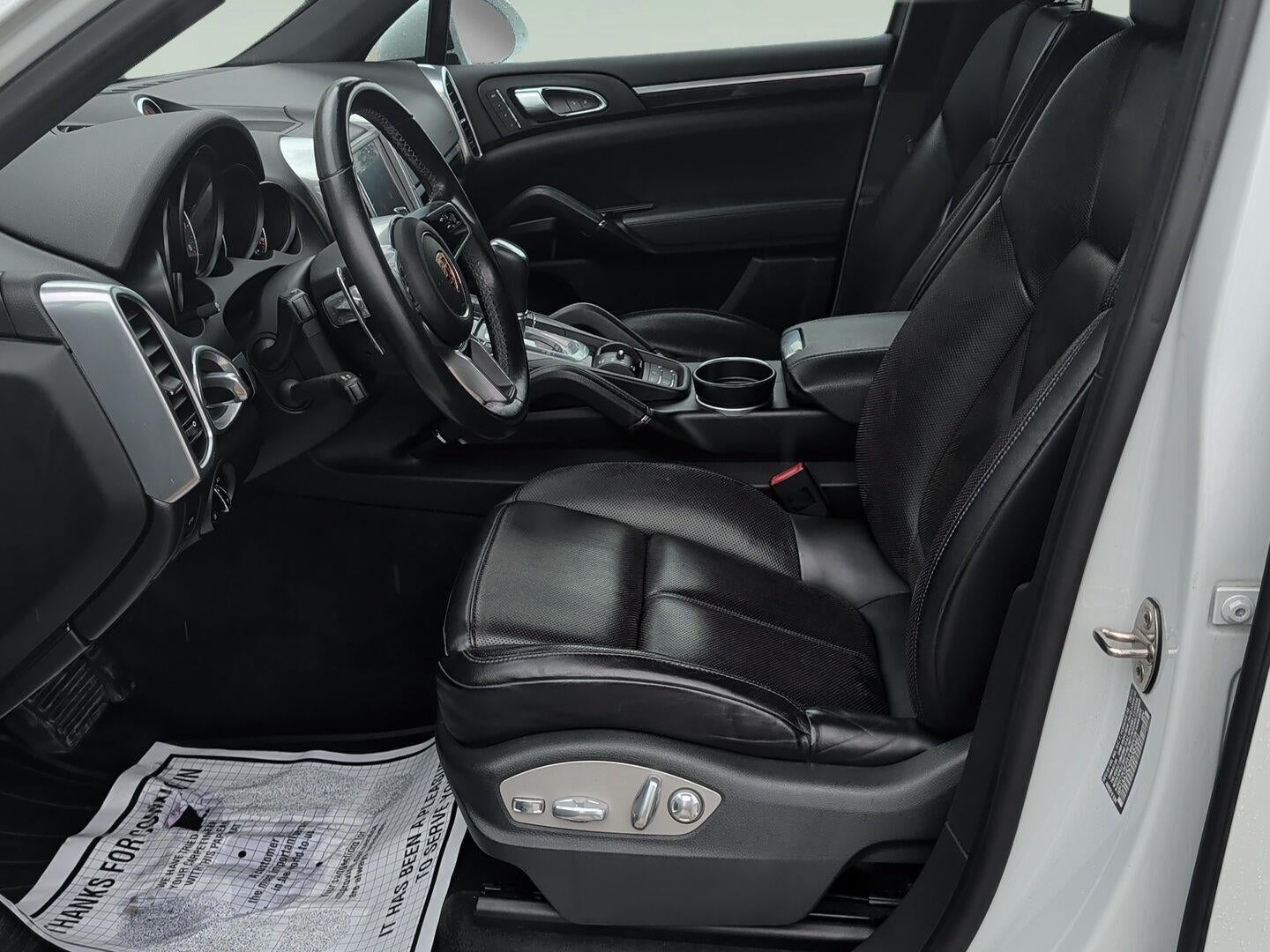 2017 Porsche Cayenne Platinum Edition