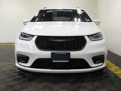 2022 Chrysler Pacifica Touring L AWD