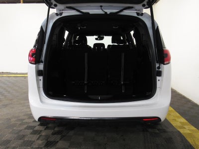 2022 Chrysler Pacifica Touring L AWD