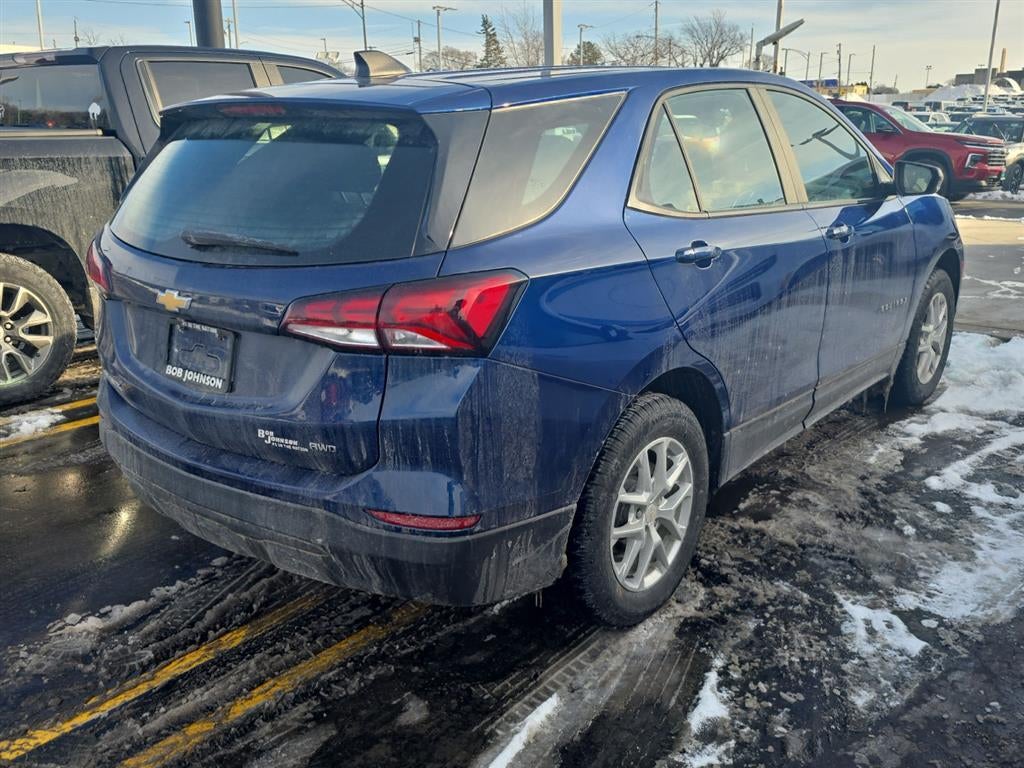 2023 Chevrolet Equinox LS