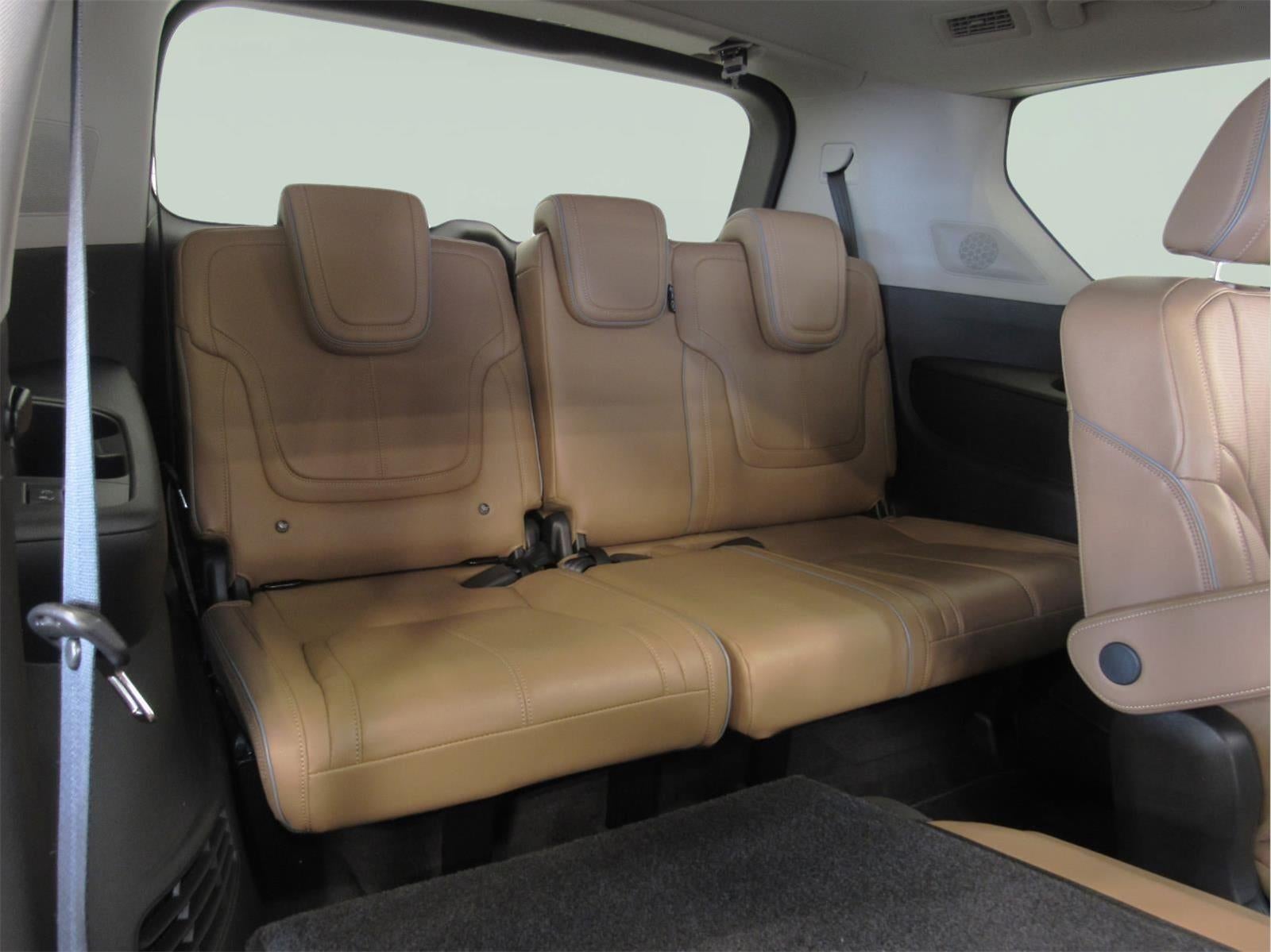 2025 INFINITI QX80 SENSORY AWD