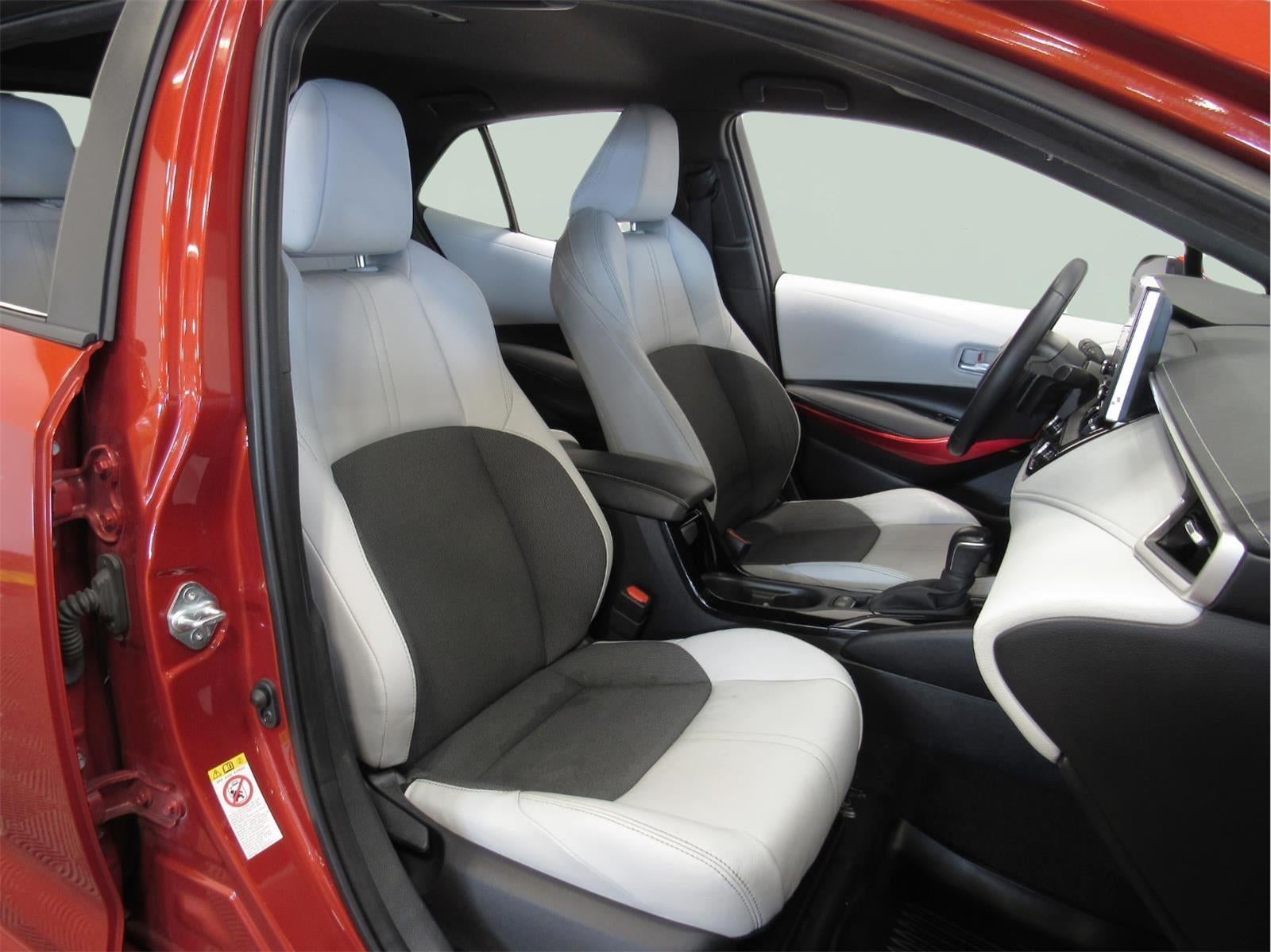 2019 Toyota Corolla Hatchback SE