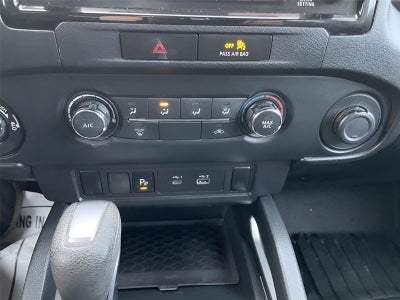 2022 Nissan Frontier SV