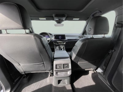 2024 Volkswagen Atlas Cross Sport 2.0T SEL R-Line