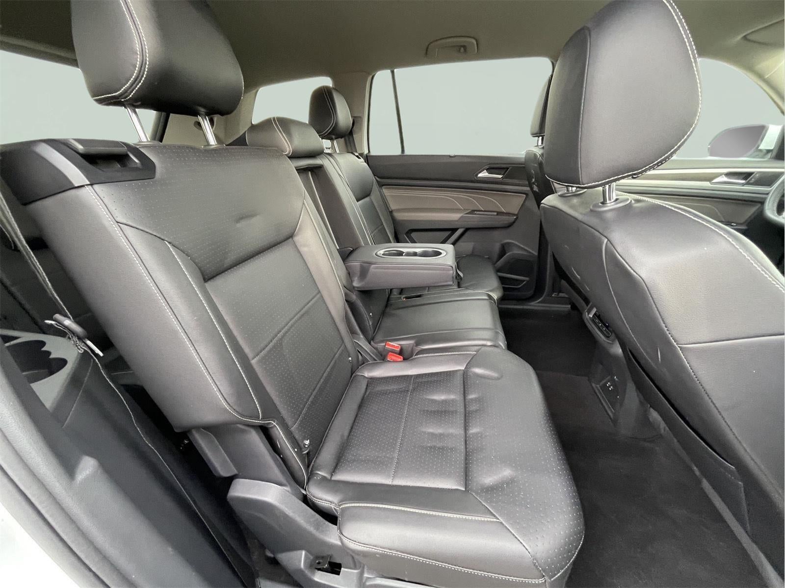 2022 Volkswagen Atlas 2.0T SE w/Technology