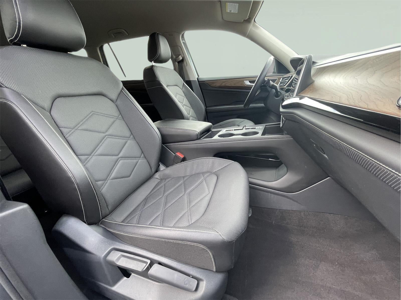 2024 Volkswagen Atlas 2.0T SE