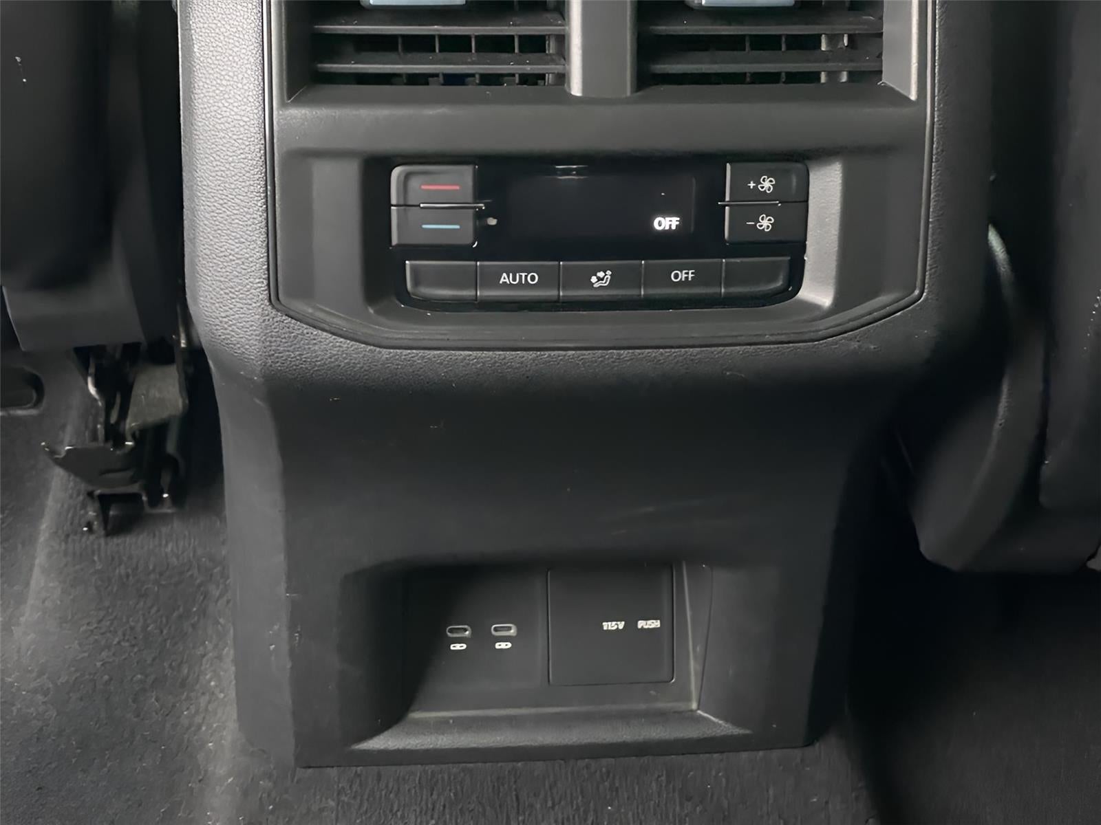 2022 Volkswagen Atlas 3.6L V6 SEL R-Line Black