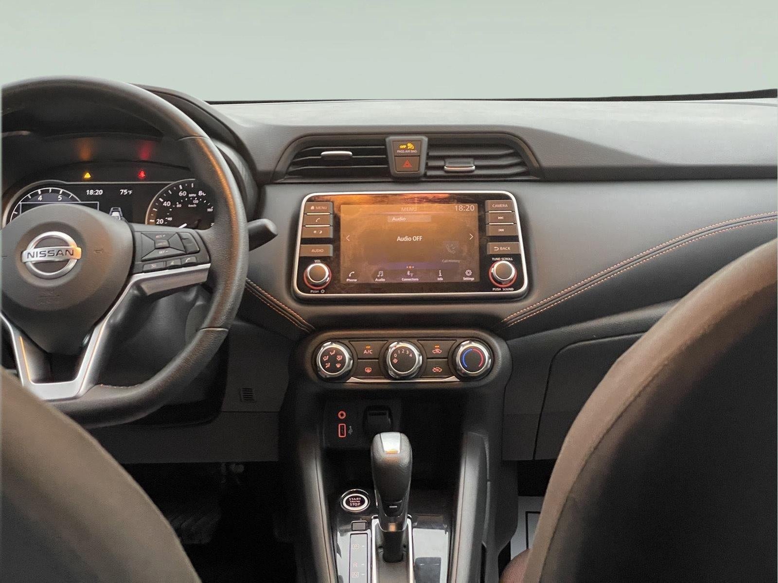 2021 Nissan Versa SR