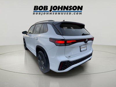 2025 Volkswagen Tiguan SE R-Line Black