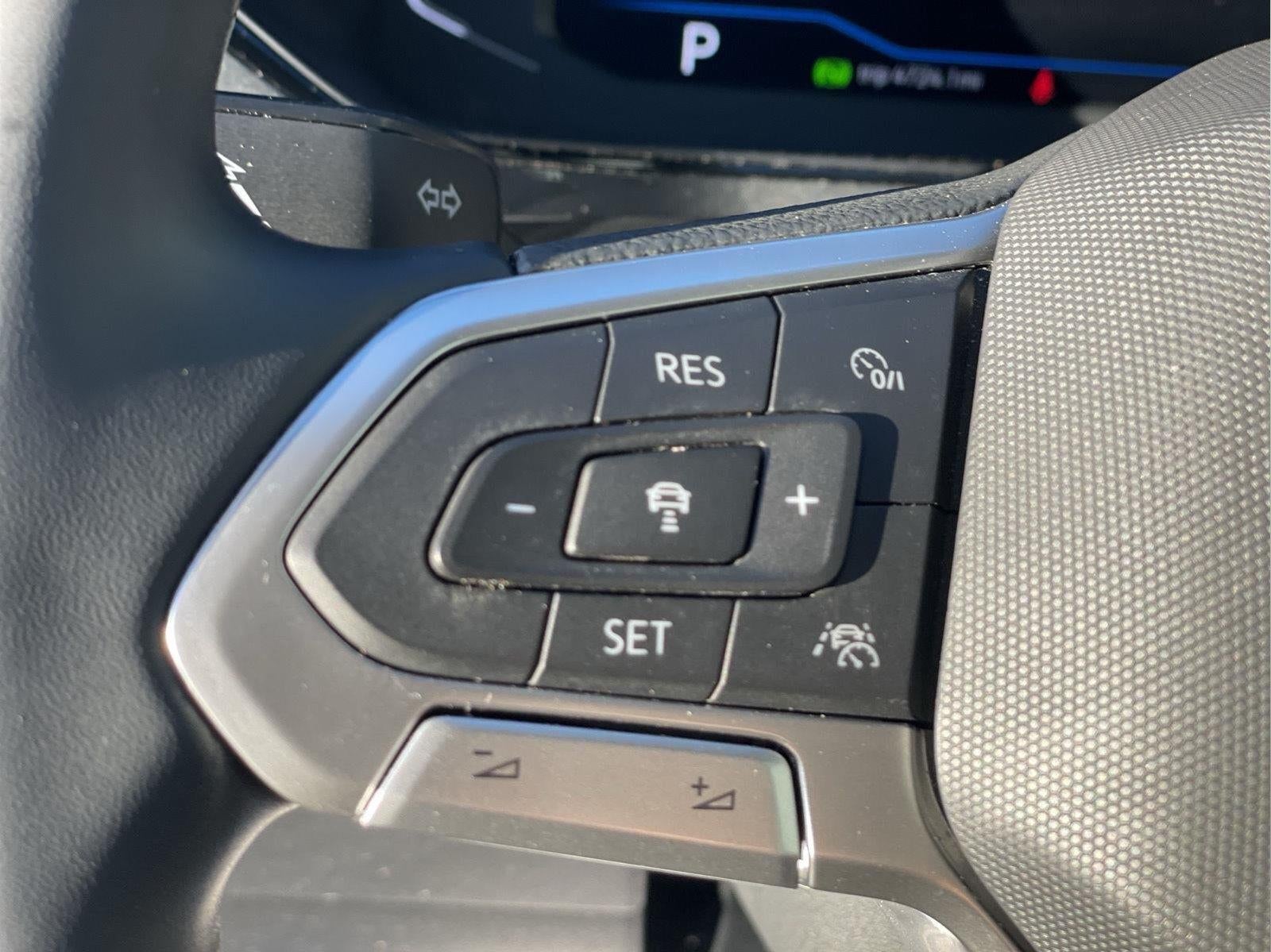 2022 Volkswagen Taos SEL