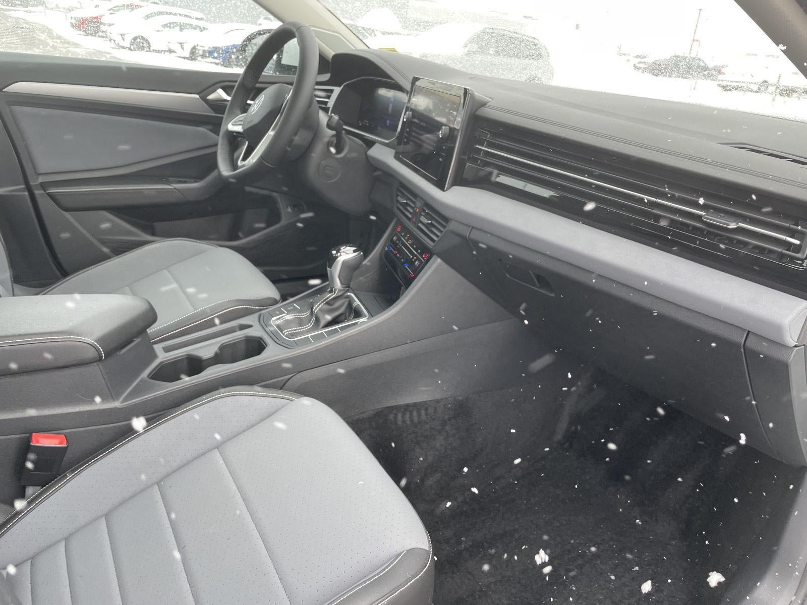 2025 Volkswagen Jetta SE