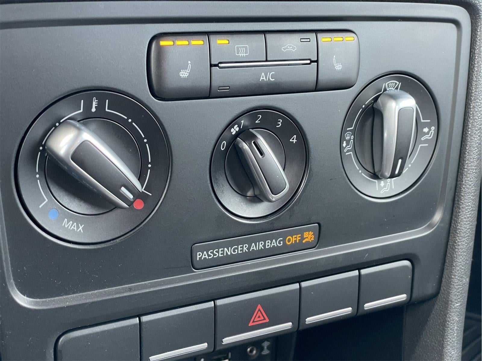 2018 Volkswagen Beetle S