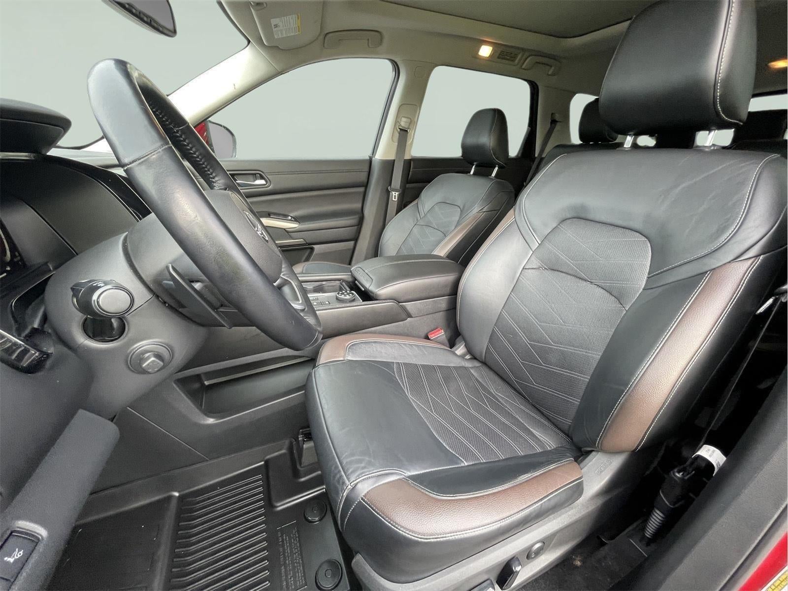 2022 Nissan Pathfinder Platinum