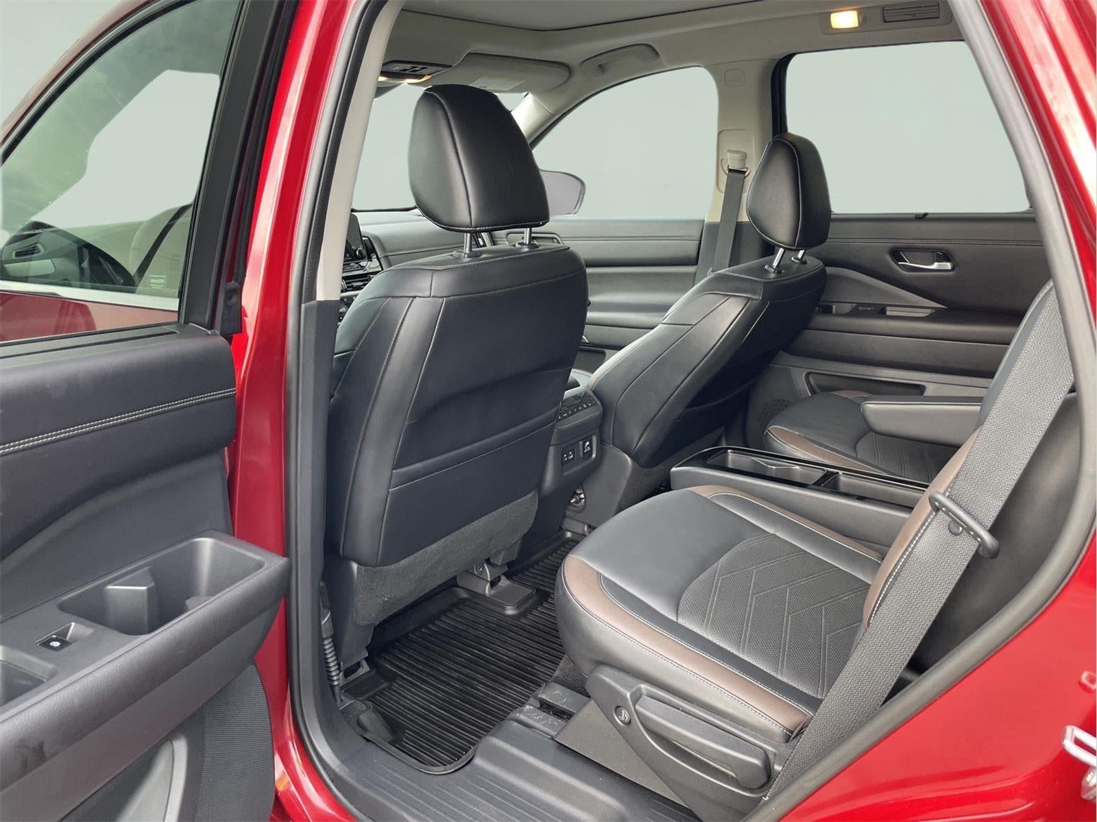 2022 Nissan Pathfinder Platinum