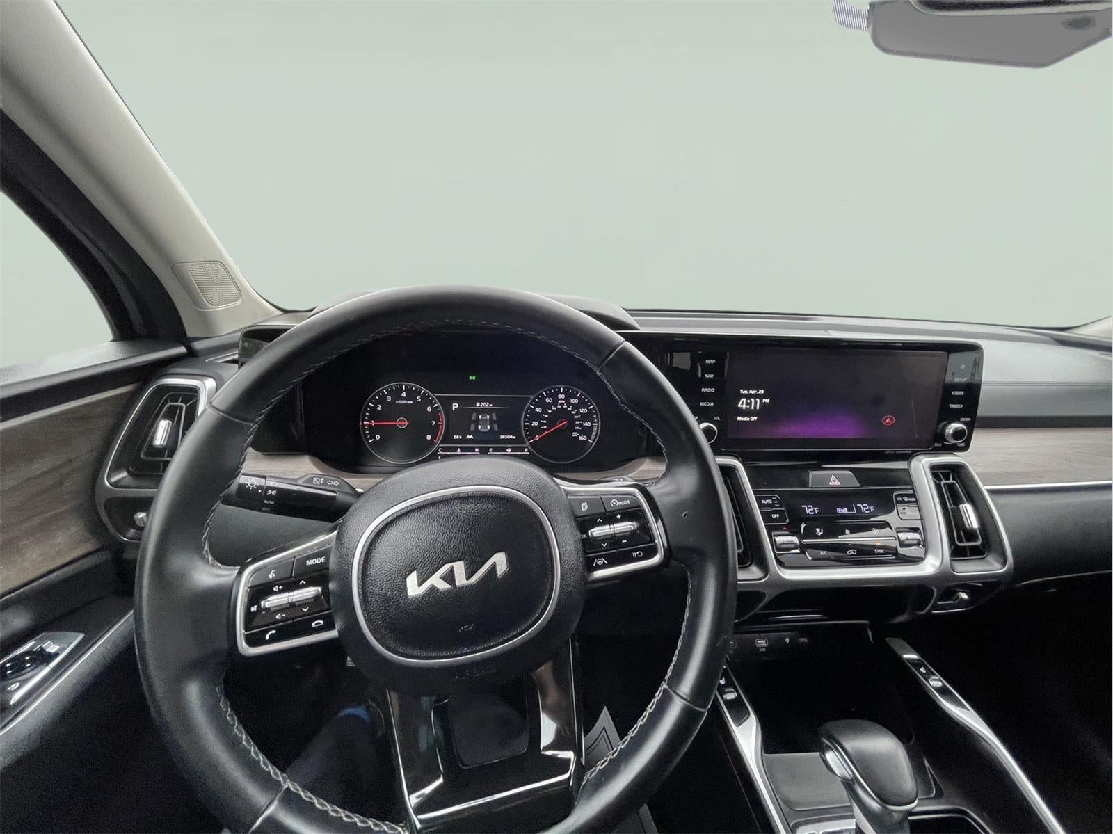 2023 Kia Sorento X-Line S