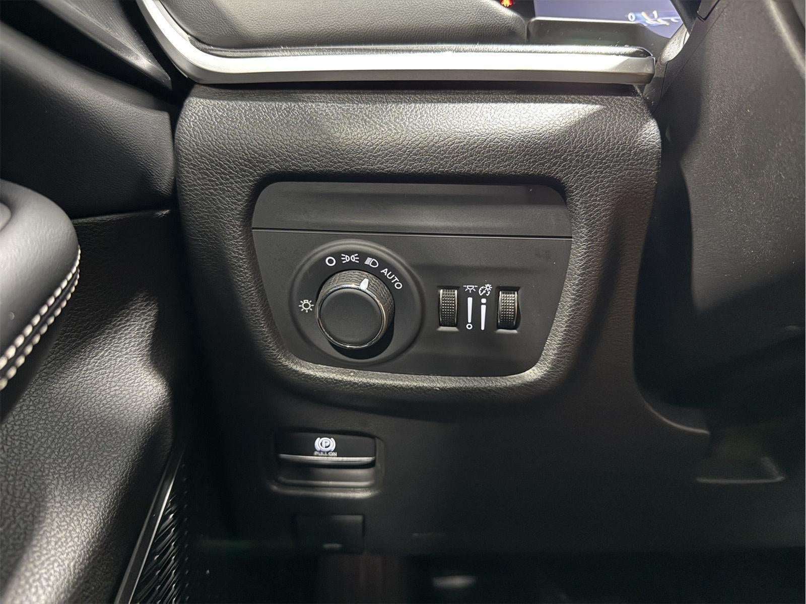 2023 Jeep Grand Cherokee Altitude 4x4