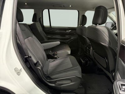 2023 Jeep Grand Cherokee L Laredo 4x4