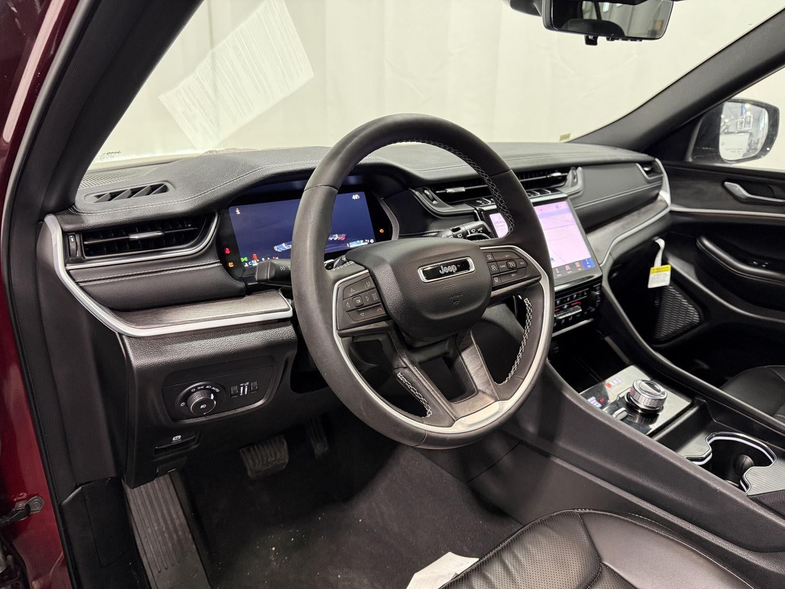 2025 Jeep Grand Cherokee L Limited 4x4