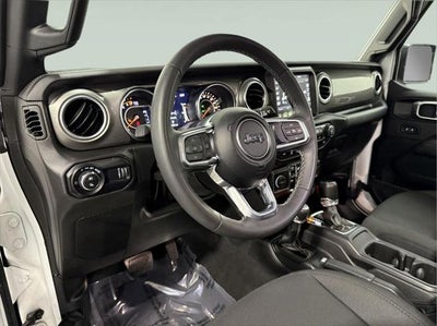 2023 Jeep Gladiator Overland 4x4