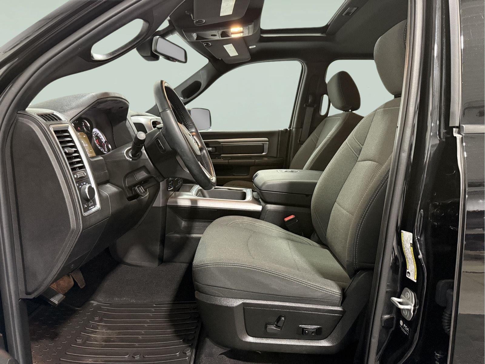 2023 RAM 1500 Classic Warlock Quad Cab 4x4 6'4' Box