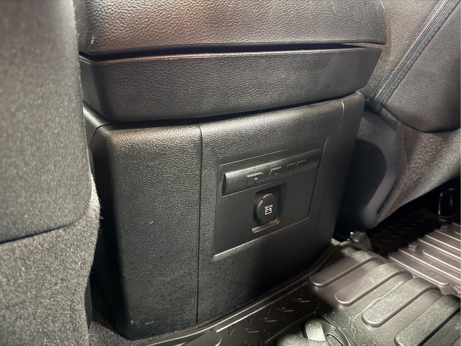 2023 RAM 1500 Classic Warlock Quad Cab 4x4 6'4' Box