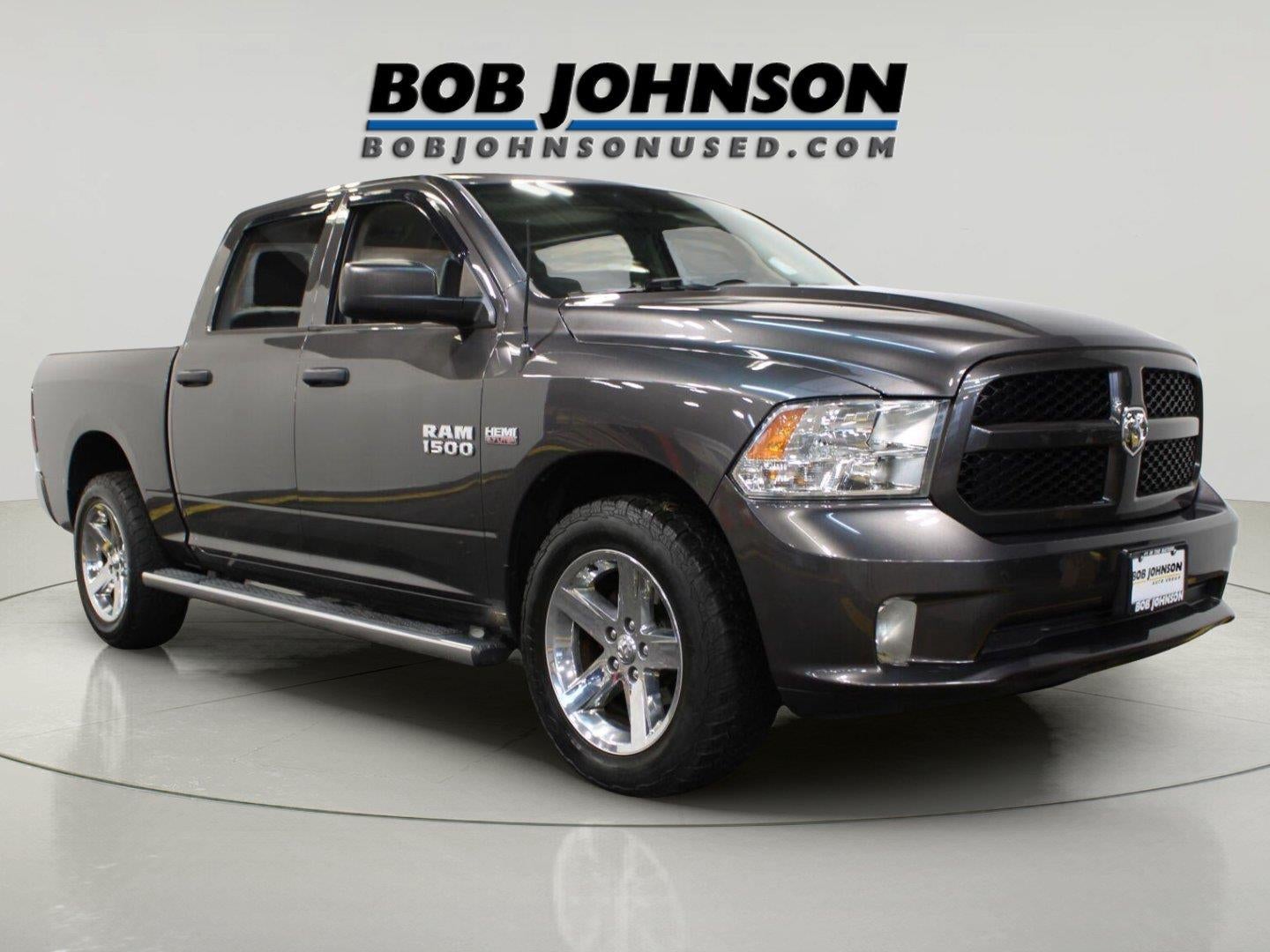 2017 RAM 1500 Express Crew Cab 4x4 5'7' Box