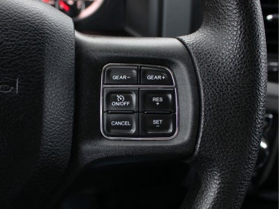 2017 RAM 1500 Express Crew Cab 4x4 5'7' Box