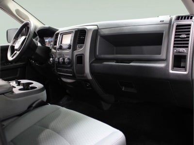 2017 RAM 1500 Express Crew Cab 4x4 5'7' Box