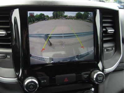 2022 RAM 1500 Big Horn Crew Cab 4x4 5'7' Box