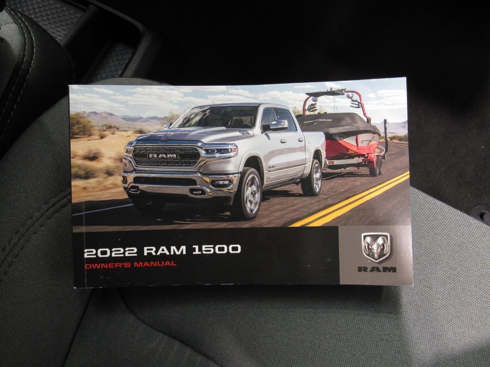 2022 RAM 1500 Big Horn Crew Cab 4x4 5'7' Box