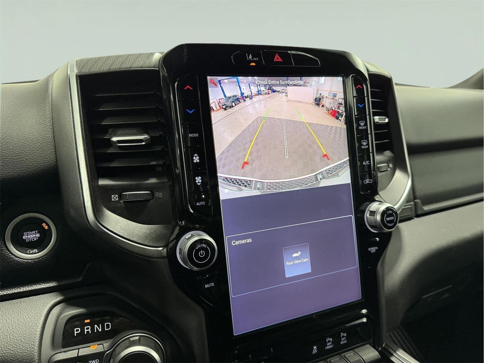 2025 RAM 1500 Big Horn Crew Cab 4x4 5'7' Box