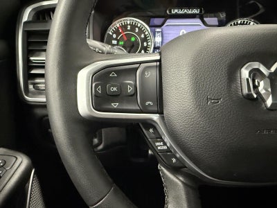 2025 RAM 1500 Big Horn Crew Cab 4x4 5'7' Box