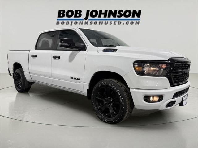 2023 RAM 1500 Big Horn Crew Cab 4x4 5'7' Box