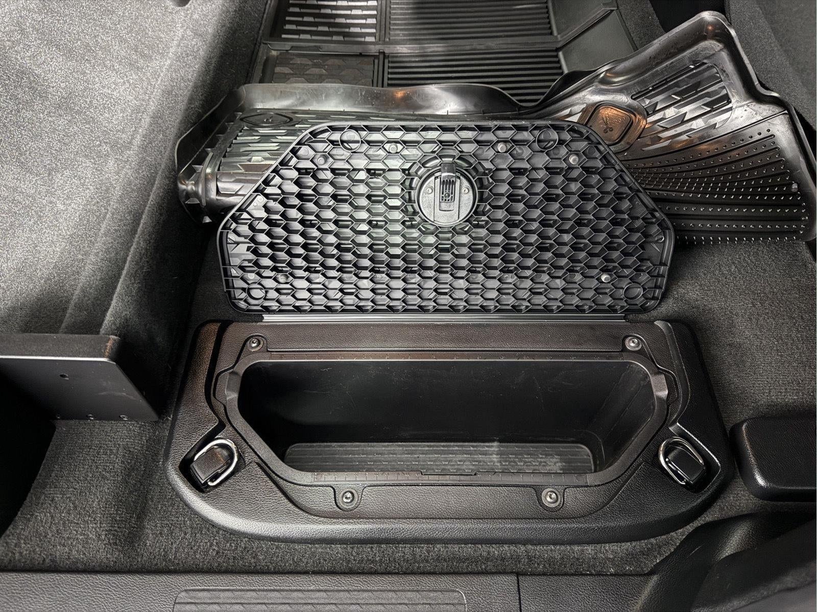 2020 RAM 1500 Big Horn Crew Cab 4x4 5'7' Box