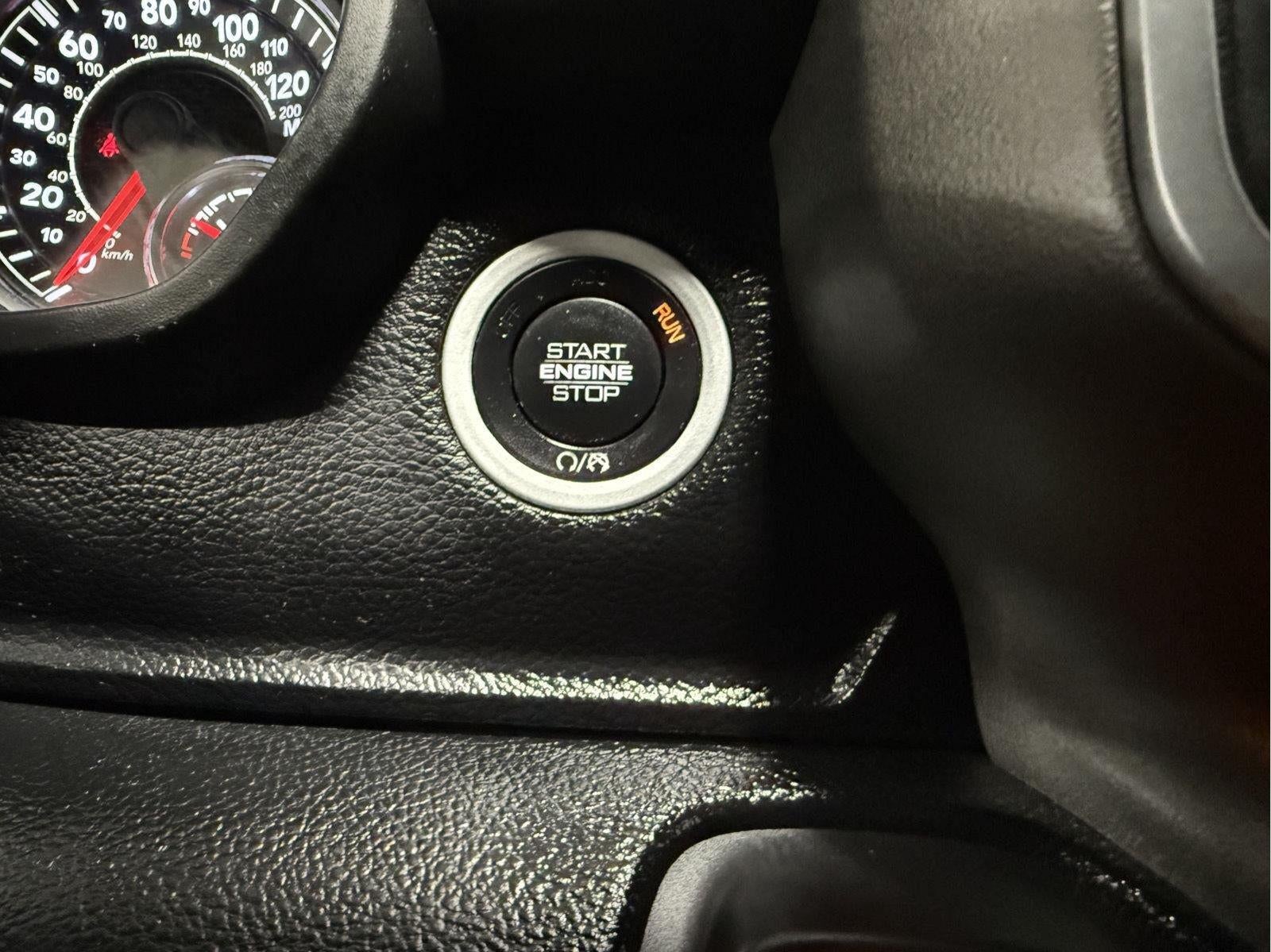 2020 RAM 1500 Big Horn Crew Cab 4x4 5'7' Box