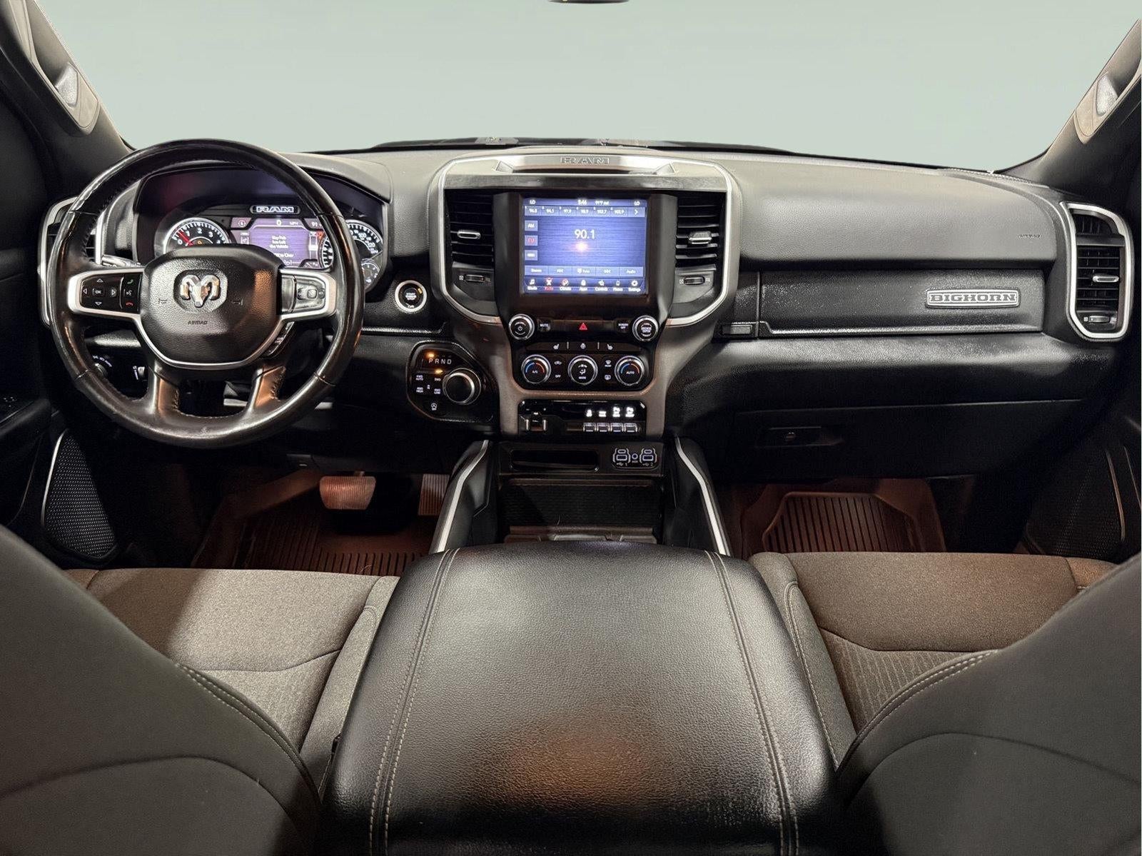 2020 RAM 1500 Big Horn Crew Cab 4x4 5'7' Box
