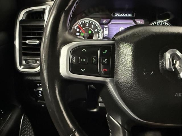 2020 RAM 1500 Big Horn Crew Cab 4x4 5'7' Box