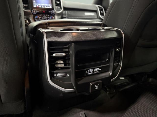 2020 RAM 1500 Big Horn Crew Cab 4x4 5'7' Box