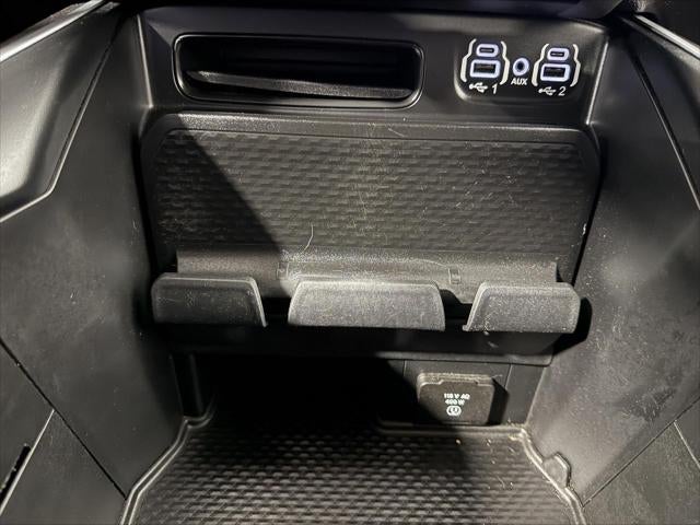 2020 RAM 1500 Big Horn Crew Cab 4x4 5'7' Box