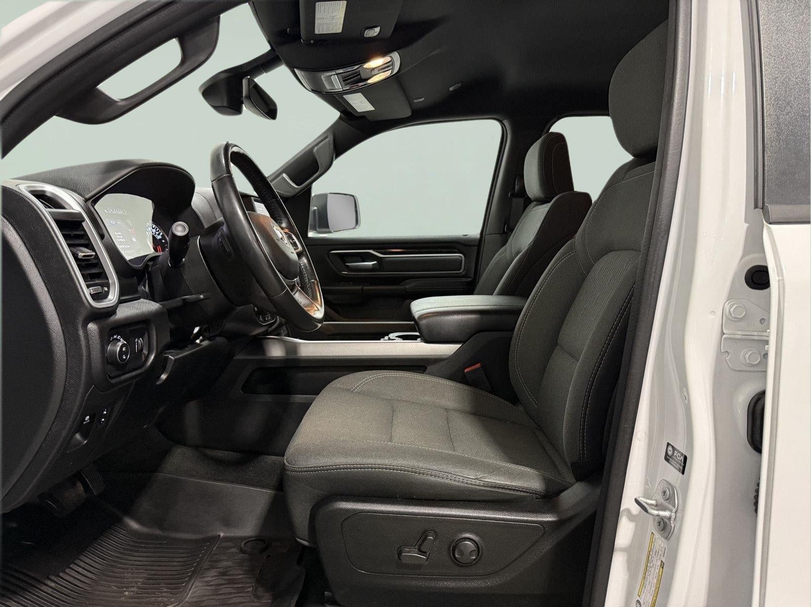 2023 RAM 1500 Big Horn Crew Cab 4x4 5'7' Box