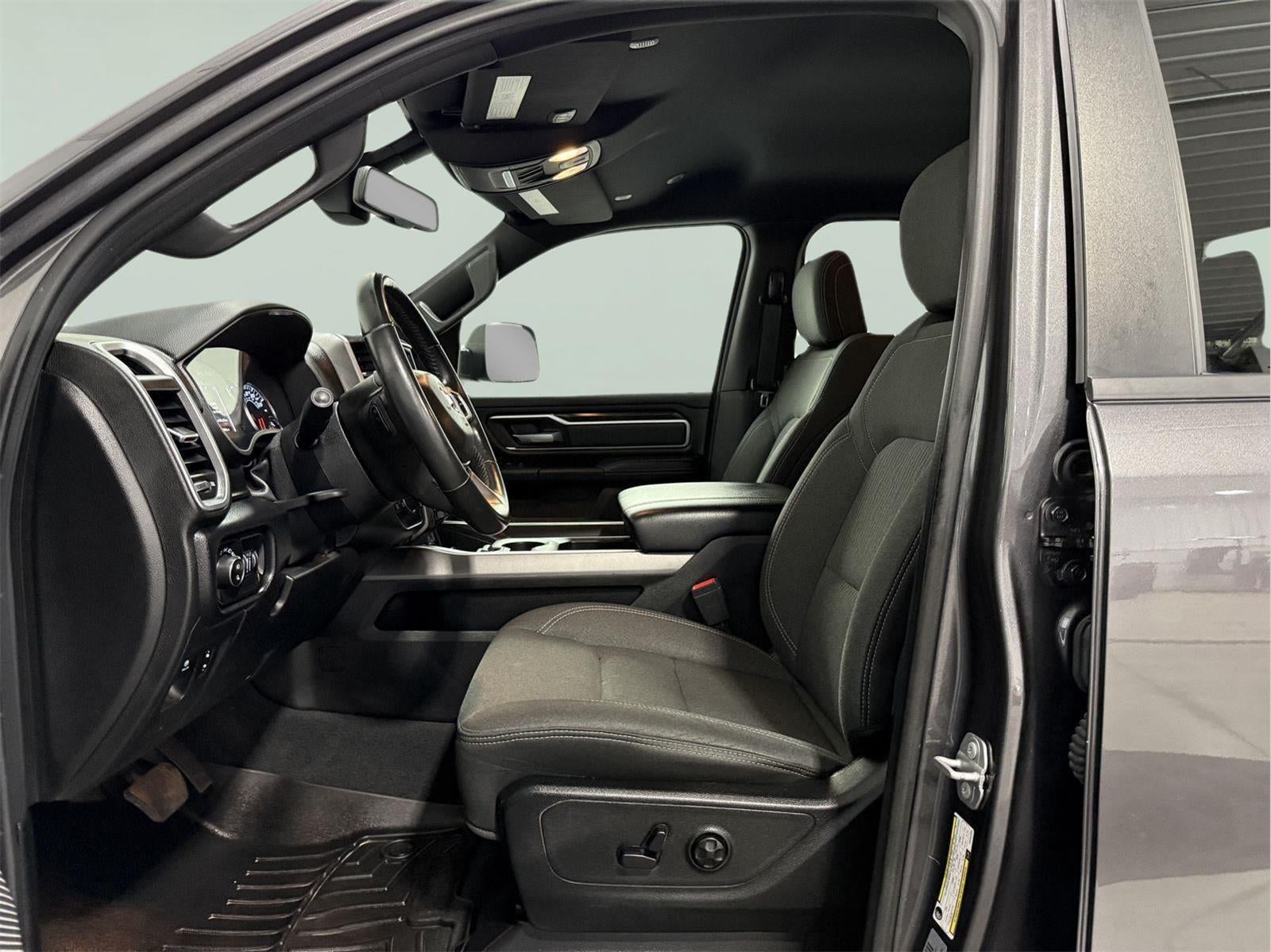 2019 RAM 1500 Big Horn/Lone Star Crew Cab 4x4 5'7' Box