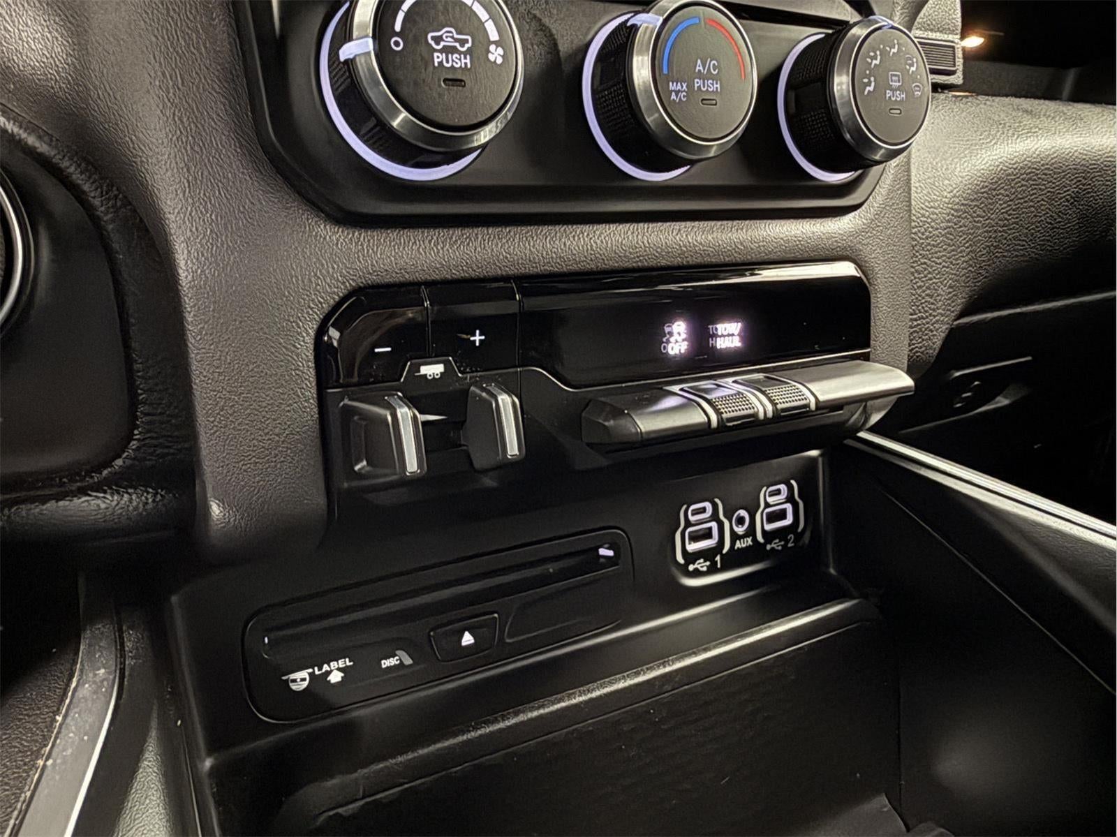 2019 RAM 1500 Big Horn/Lone Star Crew Cab 4x4 5'7' Box