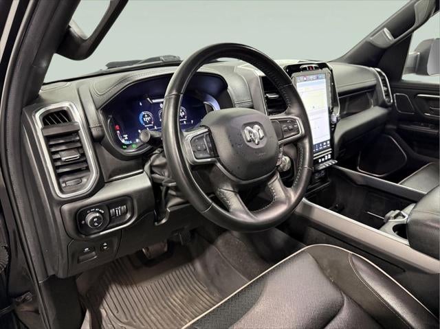 2023 RAM 1500 Laramie Crew Cab 4x4 5'7' Box