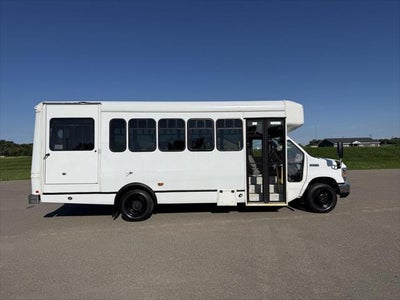 2019 Ford E-450 Cutaway E-450 DRW 158' WB